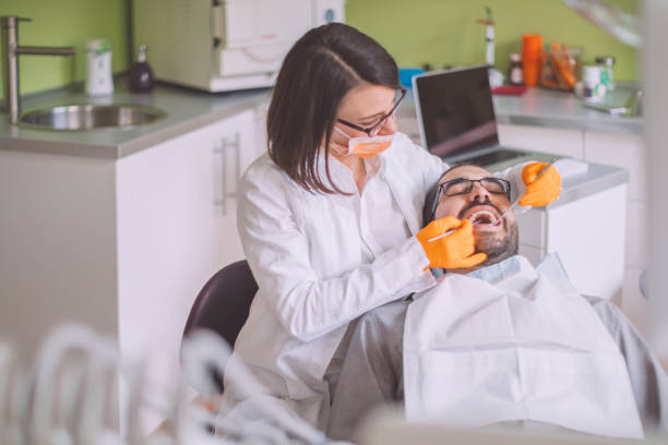 Best Emergency Denture Repair in Carbondale, IL